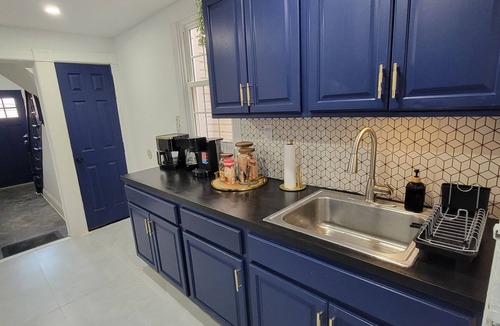 Passaic House | Modern 3BR Near NYC & MetLife - Sleeps 6 -Easy Transit