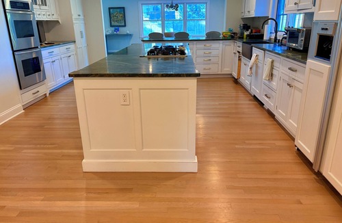 Westport House | Modern 6-bedroom w/pool, one mile from beach golf in Westporr