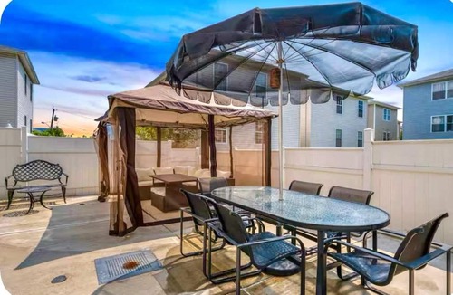 Newark House | Modern 6BR, 5BA Family Home near World Cup Games