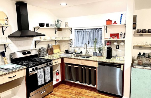 Douglaston-Little Neck Apartment | Modern and newly renovated space close to Manhattan and Long Island.