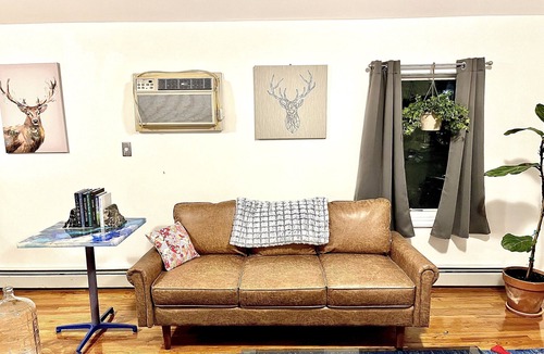 Douglaston-Little Neck Apartment | Modern and newly renovated space close to Manhattan and Long Island.