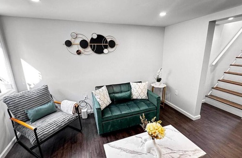 East Haven Apartment | Modern Apartment Near Tweed -Yale -New Haven