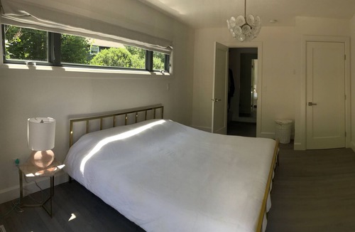 Bellport House | Modern Bellport Village Beach House With Pool.