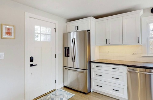 Hyannis House | Modern Cape Home in Hyannis walking distance to the beach & town!