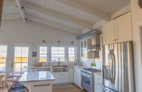 Block Island House | Modern Coastal Escape/Ocean Views 4BR/4BA/AC