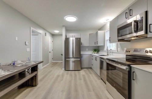 Groton House | Modern Home, Minutes to Mystic, Casinos and Ocean