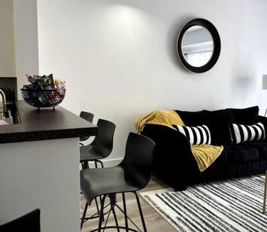Downtown Apartment | Modern Luxe 1BR Apt in Downtown Stamford