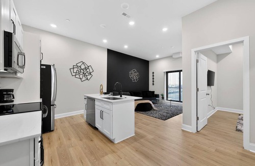 Olde Richmond Apartment | Modern Luxe 2BR In Prime Philadelphia