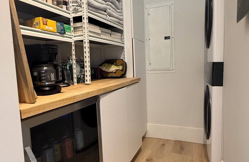 Alton Bay Cabin | Modern Luxe Island Escape Boat Required Pets sleeps 6-8