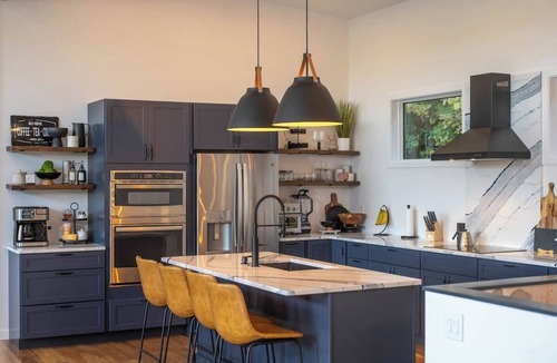 Pownal House | Modern Mountain Retreat Amazing View