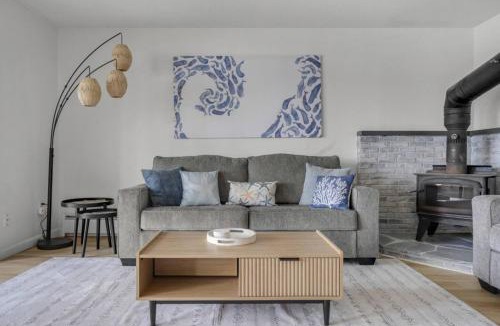 Bristol House | Modern Newfound Lake Condo, Lake Views & Beach