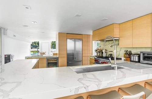 Shinnecock Hills House | Modern, resort-style retreat in the heart of Shinnecock Hills, luxurious.