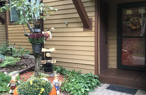 Lake Placid House | Moose Tracks: a gorgeous two bedroom luxury townhouse, sleeps 6, AC, in town