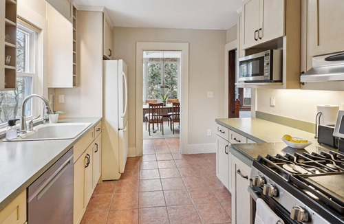 Oberlin House | Moss Cottage, Moss Cottage