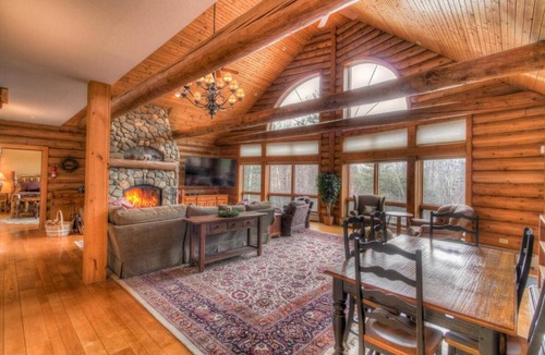 Wilmington House | Most Luxury 7000 Sq ft Log Estate with Swimming Pool, Hot Tub, Sauna, Game house