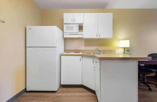 Amherst Hotel | Motel 6 Buffalo Amherst NY