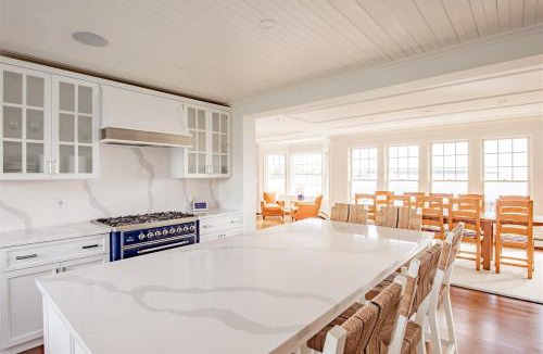 Kennebunk House | Mother`s Beach House