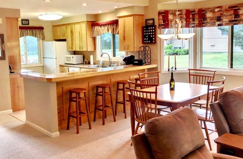 Carroll Cabin | Mount Washington Cabin near a Golf Course for a NH vacation
