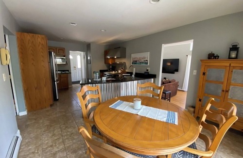 Meadows Ski Chalet | Mountain Bike Getaway