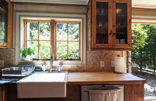 West Cornwall House | Mountain Cabin Getaway With Rustic Charm with Fire Pit!