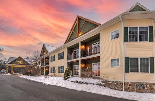 Newbury Hotel | Mountain Edge Suites at Sunapee, an Ascend Collection Hotel