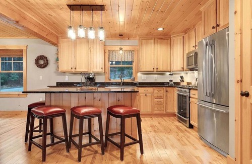 Sunday River Area Cabin | Mt Lodge | Sunday River Views | Hot Tub | Game Room