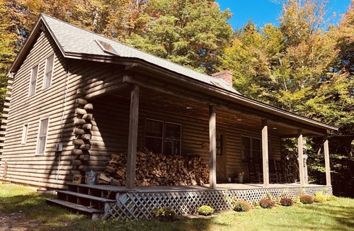 Stratton Cabin | Mt. Snow/Stratton Log Cabin in the Woods