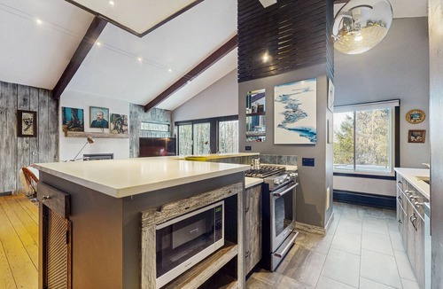 Stowe Hollow House | Mtn-view home with private hot tub, deck, outdoor shower, grill, & wood stove