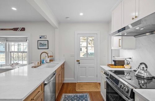 Mystic House | Mystic Family Home 5-Min Walk to Mystic Seaport