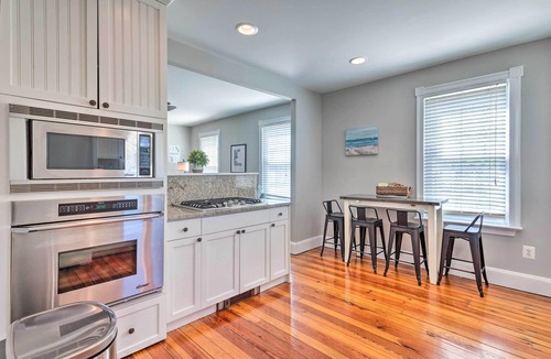 Mystic - New London Apartment | Mystic Refuge w/Patio < 1 Mi to Downtown!
