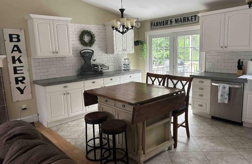 Bonnet Shores House | Narragansett Summer