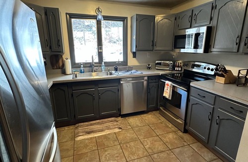 Wilmington House | Nature’s Nest located in the heart of Wilmington, 5 minutes from Whiteface Mt.!