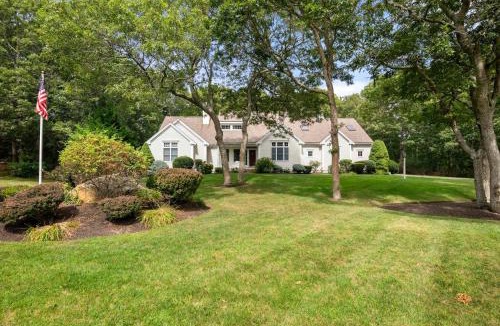 East Dennis House | Near Corporation Beach Game Room