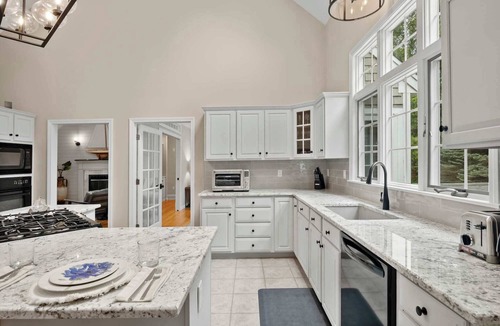 East Dennis House | Near Corporation Beach, Game Room!