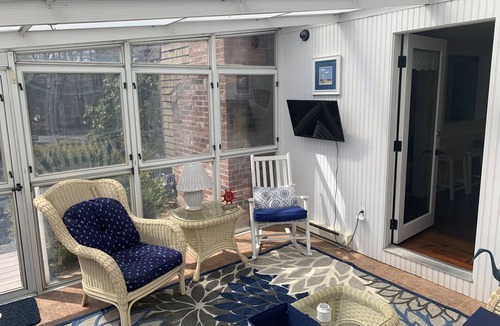 South Dennis House | Near Follins Pond in South Dennis. Roomy and adorable!