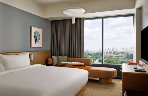 Lower Allston Hotel | Near Harvard Square | Fitness. Restaurant + Bar