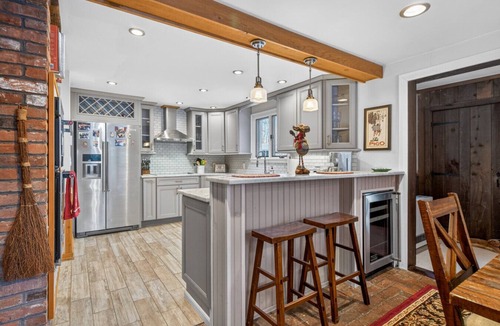 Killington House | Near Killington Resort | Hot Tub, Patio & Views