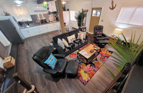 Regional District of Nanaimo Cottage | Nesting Ravens , rustic Cottage on private acreage,