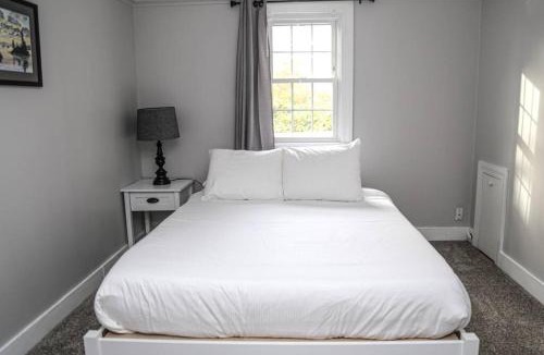 Wolfeboro Apartment | NEW 2BR Apartment near Lake Winnipesaukee