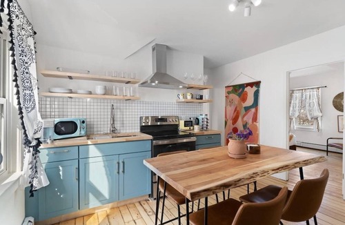 Providence Apartment | ★New 3BR APT★Modern & Satylish Stay for Groups!