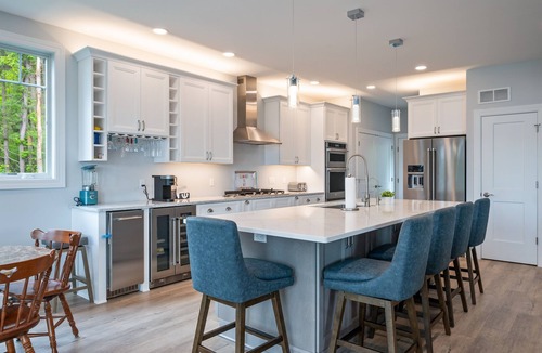 Town of Jerusalem House | NEW Build Keuka Lakefront | Sleeps 16 | Dock/Kayak