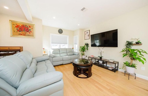 West Codman Hill - West Lower Mills Apartment | New Built 3BR 2BA Boston, FREE Parking, Laundry & AC - Near Franklin Park 60-2