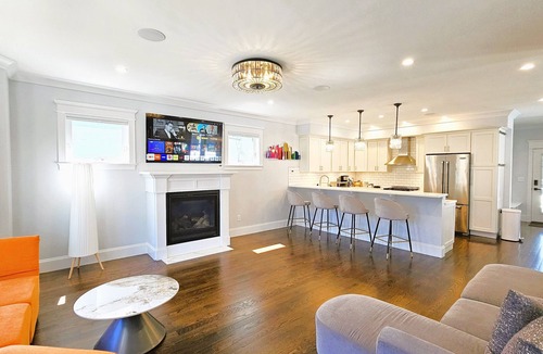 Neponset - Port Norfolk House | New Built XL Modern House Near Tenean Beach,UMass Boston,Highway. With EVCharger