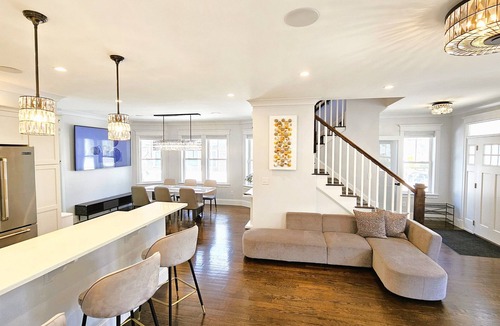 Neponset - Port Norfolk House | New Built XL Modern House Near Tenean Beach,UMass Boston,Highway. With EVCharger