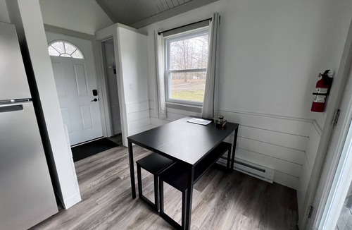 Conneaut Lakeshore Ski Chalet | *NEW Chalets by the Lake - #4 - Conneaut Lake, PA