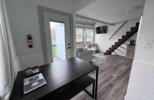 Conneaut Lakeshore Ski Chalet | *NEW Chalets by the Lake - #4 - Conneaut Lake, PA
