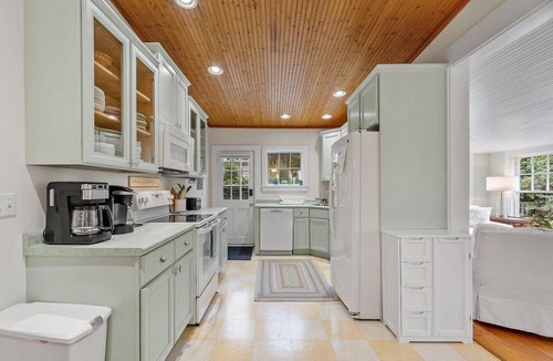 Boothbay Harbor House | New! Charming coastal property - 2 unique spaces to choose from!