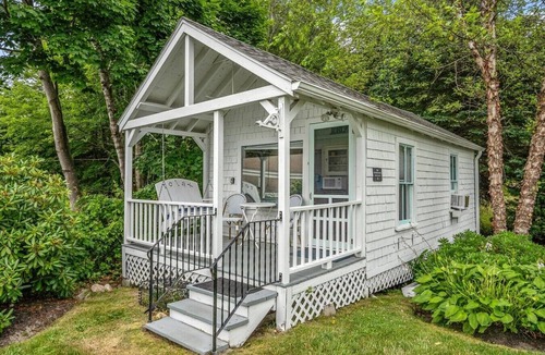 Boothbay Harbor House | New! Charming coastal property - 2 unique spaces to choose from!