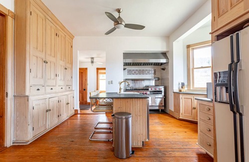 New Kingston House | NEW: Charming Family Farmhouse nr Margaretville