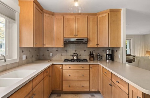 Stowe Area House | New! Chic 3-Bedroom Retreat in the Heart of Stowe
